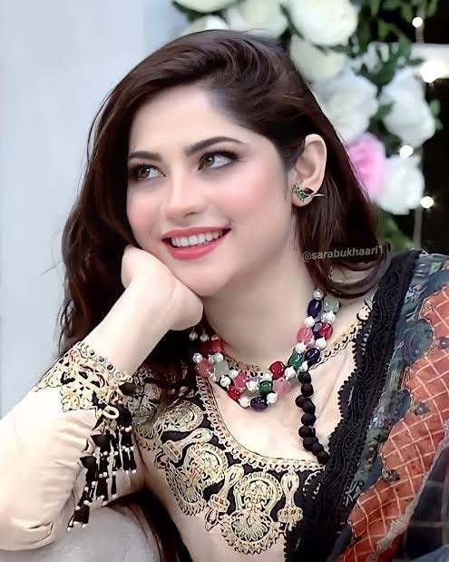 neelam muneer
